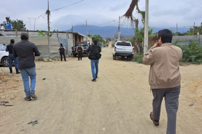Equipo de EXTRA en Monte Sinaí, Guayaquil.
