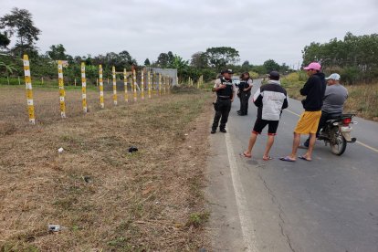 En el lugar de los hechos, la Policía encontró manchas, posiblemente de sangre.

ag - periodista
ag - granasa