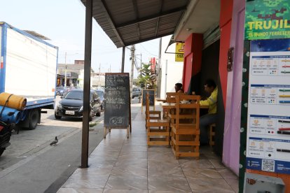 Los comedores de la Quisquis no tienen energía en las horas previas al almuerzo.
