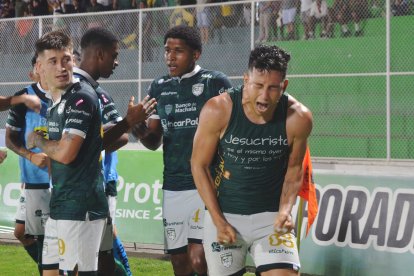 El gol de Miguel Parrales ante Libertad le dio los tres puntos a Orense, en la fecha 10 de la LigaPro.