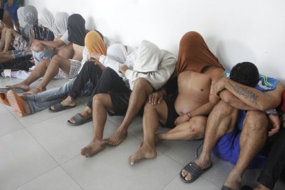 En Nueva Prosperina, 25 personas fueron encontradas en un supuesto centro de rehabilitación en cuyo interior había armas.