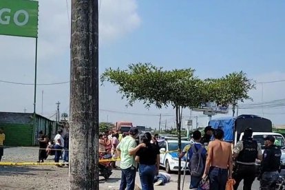 La policía logró aprehender a dos sospechosos del hecho.