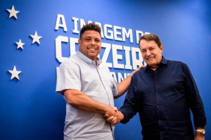 Ronaldo compró el Cruzeiro, saneó las cuentas del club y lo volvió a vender.