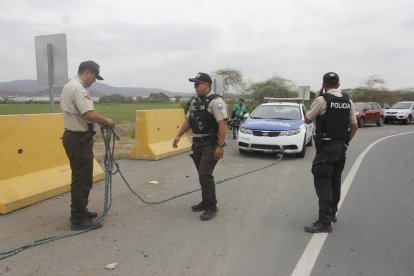 El lugar fue acordonado por la policia.
