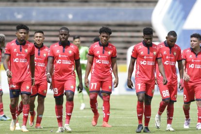 El Nacional luego del partido que perdieron ante Orense en la fecha 11 e Orense