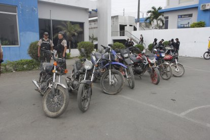 Motocicletas retenidas en Durán.