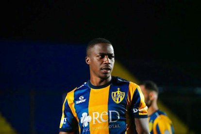 Luis Arroyo estuvo varias temporadas en el fútbol de Europa.