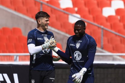 Guido Villar y Moisés Ramírez son los arqueros de Independiente del Valle.