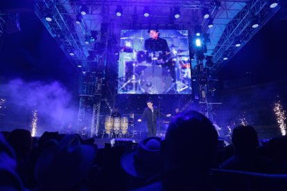 Silvestre Dangond interactúo con todos sus fanáticos.