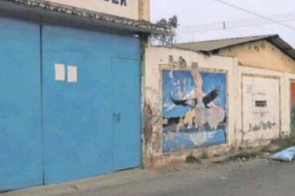 Fachada del colegio donde una estudiante de la Coop. Sergio Toral se suicidó.