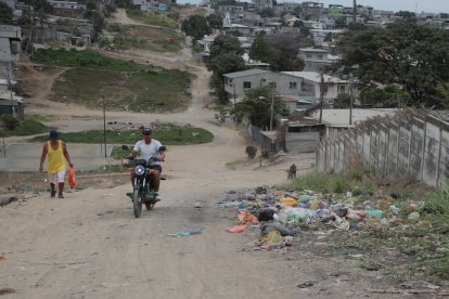 La cabeza de Arnoldo Almeida fue hallada entre estos desechos.