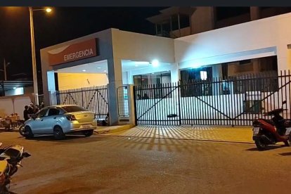 El bebé fue llevado de urgencia a un hospital.