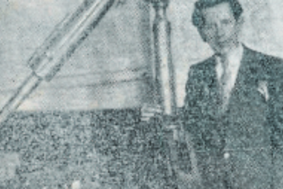 La adquisición del telescopio fue publicada con foto en un diario local.