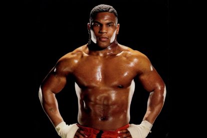 Mike Tyson en su juventud se volvió campeón mundial.