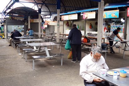 La crisis energética ha provocado que la gente deje de consumir.