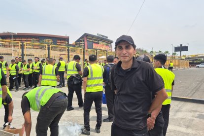 Marlon Espinoza, estaba feliz de poder trabajar en el estadio el día que Ecuador jugaba con Bolivia.