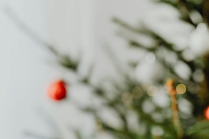 Expertos recomiendan regalar presentes hechos a mano.