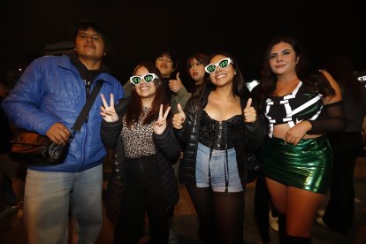 Los fanáticos fueron con sus mejores galas.