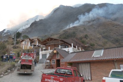 El cerro Puñay, cuya vegetación está que arde, es un punto de gran atracción turística.