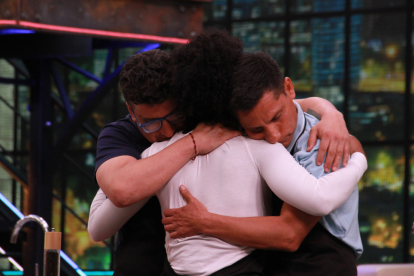 Karla Kanora fue la primera eliminada de MasterChef Celebrity Ecuador. El 21 de noviembre de 2024.