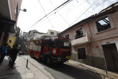 Se requirieron unidades móviles y de rescatistas para evitar una desgracia mucho más grande.
