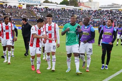 Liga de Quito ganó 4-2 en el Olímpico Atahualpa.