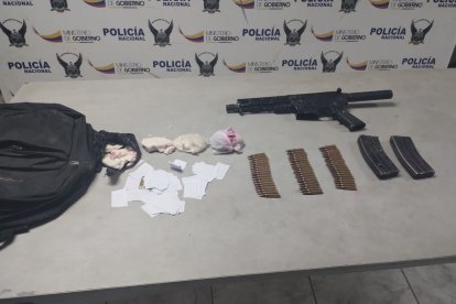 Lo decomisado a los detenidos.