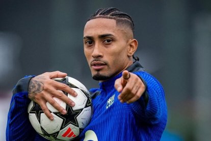 El brasileño Raphinha, extremo del FC Barcelona, será la principal carta goleadora del cuadro culé.