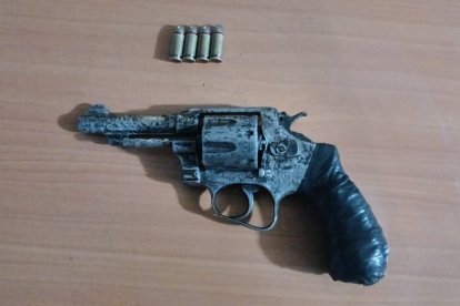 El arma que habría utilizado el extranjero para cometer el delito.