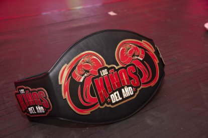 7
Combates están establecidos en la cartelera. Todos son considerados como de exhibición.