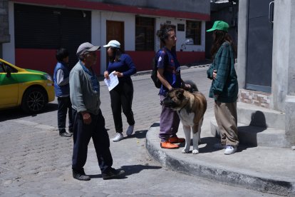 Los moradores del sector tienen más cuidado cuando sacan a pasear a sus mascotas.