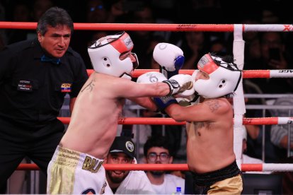 El Loco Baldeón y Paolo Ladino se dieron con todo.