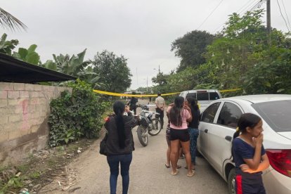 Moradores quedaron aterrados con el brutal ataque que dejó una docena de fallecidos.