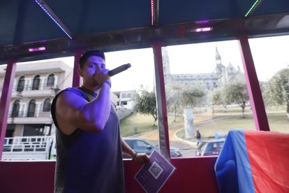 José Villarroel asegura que debe lidiar con los ‘borrachines’.