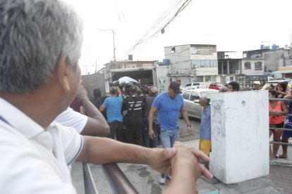 Los cuerpos fuerons retirados por personal de Medicina Legal.