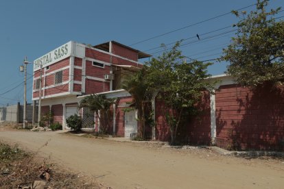 Algunos hoteles se han visto obligados a cerrar sus puertas, afectados por la creciente violencia y extorsiones.