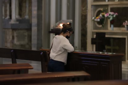 En Guayaquil hubo creyentes que oraron como agradecimiento.