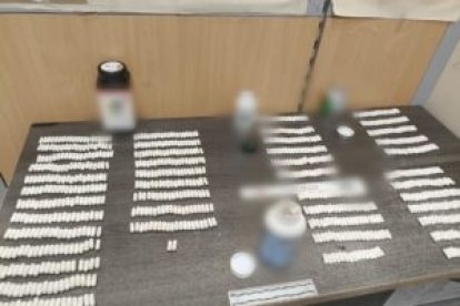 La sustancia tenía un peso total de 964 gramos.