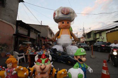 La exhibición de este año contará con figuras de entre 5 y 7 metros de altura.