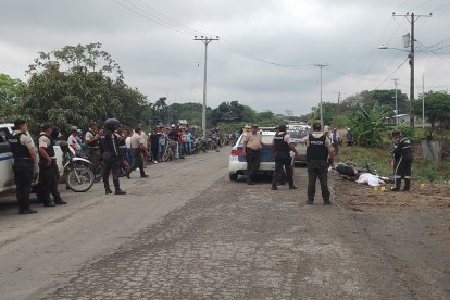 Personal policial llegó al sitio.