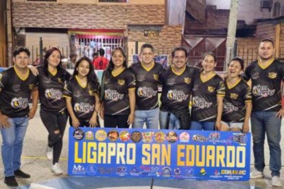 Los que hacen la LigaPro San Eduardo: Cristhian Yagual, Ana Zamora, Mariana Tuarez, Patricia Lindao, Jefferson Medina, Paul Mora, Viviana Cabrera, Nube Bermeo y José Plúas.
