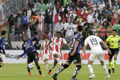 Independiente del Valle y Liga de Quito disputan la final de la LigaPro 2024.