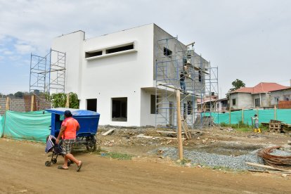 En la entrada de la Primavera se construye una unidad policial, que estaría lista en enero de 2025.