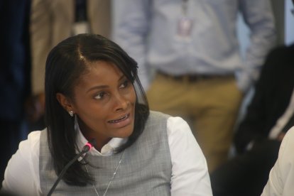 La fiscal fue convocada por la correísta Pamela Aguirre