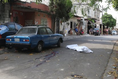 Según moradores del sector, la víctima era de la zona.