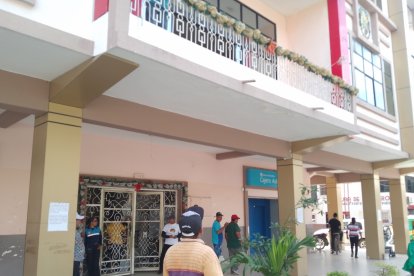 Por este lugar ingresaron los supuestos militares.