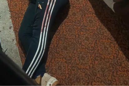 La mujer fue encontrada sin vida dentro de su dormitorio.