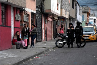Según agentes de Inteligencia, el líder de los Vatos Locos que radica en esta zona del sur de Quito sería venezolano.