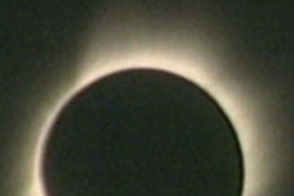 2010: Eclipse lunar visible en el Océano Pacífico y América