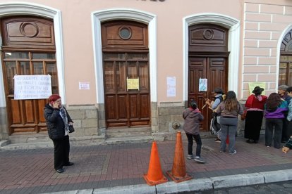 En Riobamba reclamaron por la desaparición de cuatro niños en Guayaquil.